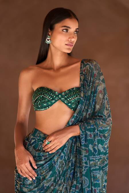 Itrh Green Net Stones, Embroidery Sweetheart Neck Figurine Print Draped Saree Set Online at Aza Fashions Itrh_Green Net Stones, Embroidery Sweetheart Neck Figurine Print Draped Saree Set _Online_at_Aza_Fashions