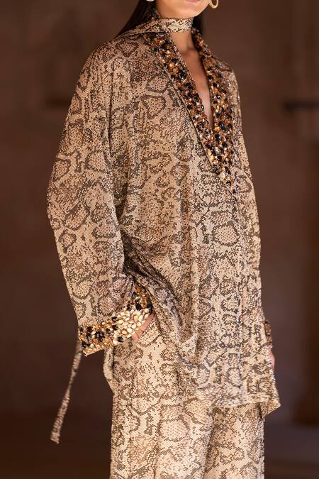 Buy_Itrh_Gold Net Crystals, Stones V-neck Embellished Snake Print Tunic Set _Online_at_Aza_Fashions