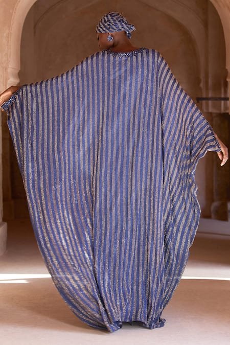 Itrh Crystal-Embellished Blue Kaftan Set 