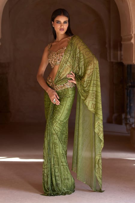 Itrh Forest Green Pre-Draped Saree Set 