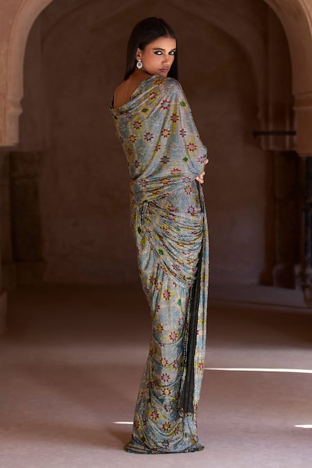 Itrh Sana Draped Saree Skirt With Corset 