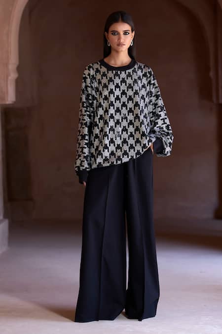 Itrh Houndstooth Oversized Sweatshirt & Pant Set 