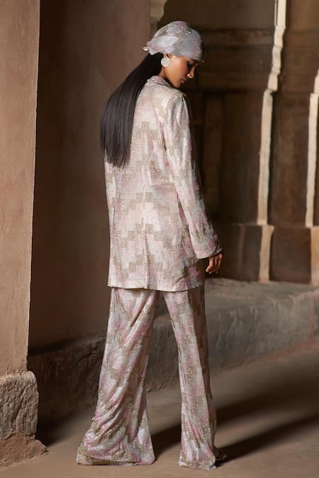 Itrh Crystal-Embellished Pink Blazer & Pant Set 