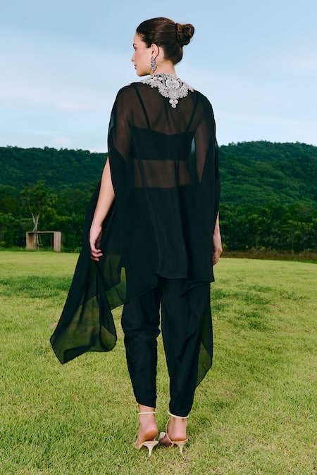 Charu And Vasundhara Embroidered Black Cape Set 