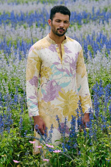 Buy_Charu And Vasundhara_Ivory Poplin, Silk Embroidery Floral Kurta And Pant Set _Online_at_Aza_Fashions