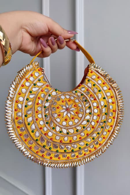 Boxwish By Bhumika Gotapatti Moon Bag 
