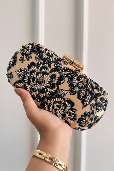 Boxwish By Bhumika Blossom Applique Handwork Clutch Bag 