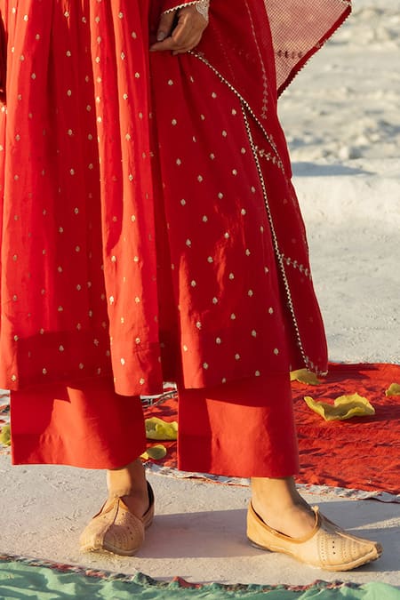Shop Karaj Jaipur Red Cotton, Kota Doria Sequins Round Neck Mul Anarkali Set Online at Aza Fashions Shop_Karaj Jaipur_Red Cotton, Kota Doria Sequins Round Neck Mul Anarkali Set _Online_at_Aza_Fashions