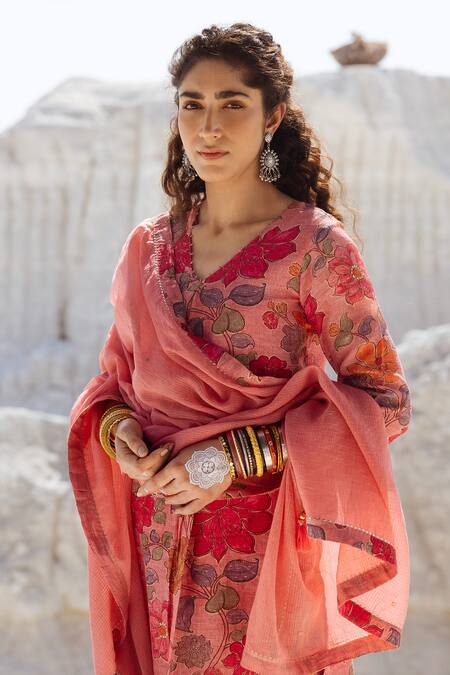 Karaj Jaipur Pink Linen, Cotton, Kota Doria Embroidery Round Neck Rose Kurta Set at Aza Fashions Karaj Jaipur_Pink Linen, Cotton, Kota Doria Embroidery Round Neck Rose Kurta Set _at_Aza_Fashions