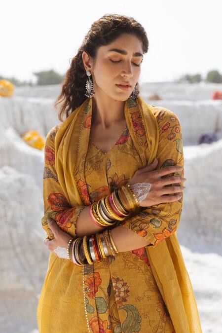 Karaj Jaipur Mustard Linen, Cotton, Kota Doria Round Neck Kurta Set Online at Aza Fashions Karaj Jaipur_Mustard Linen, Cotton, Kota Doria Round Neck Kurta Set _Online_at_Aza_Fashions