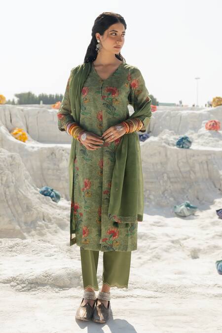 Buy Karaj Jaipur Green Linen, Cotton, Kota Doria V-neck Sage Kurta Set Buy_Karaj Jaipur_Green Linen, Cotton, Kota Doria V-neck Sage Kurta Set