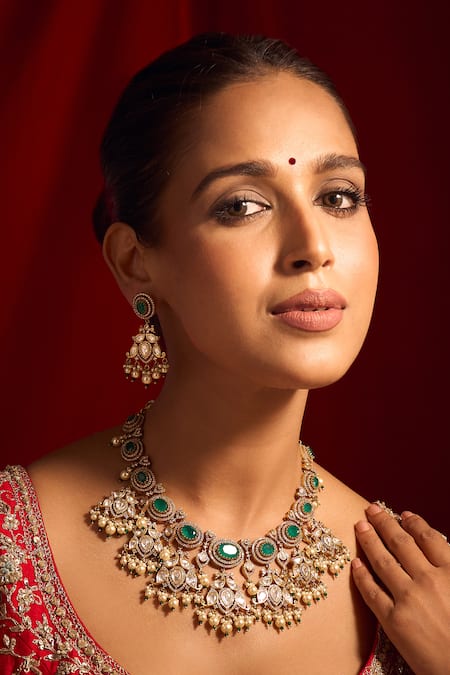 Nazaakat By Samara Singh Kundan Green Brass Necklace & Earring Set