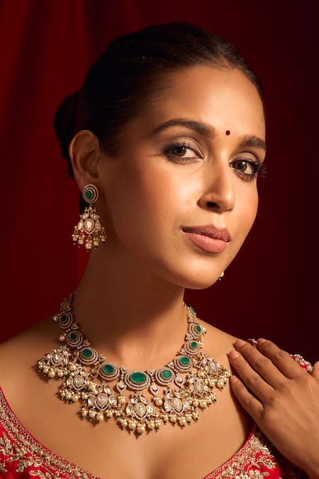 Shop Nazaakat By Samara Singh Green Zari Kundan Brass Necklace And Earring Set Shop_Nazaakat By Samara Singh_Green Zari Kundan Brass Necklace And Earring Set
