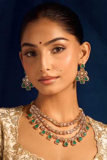 Buy Nazaakat By Samara Singh Mint Green Kundan Necklace And Earring Set at Aza Fashions Buy_Nazaakat By Samara Singh_Mint Green Kundan Necklace And Earring Set _at_Aza_Fashions