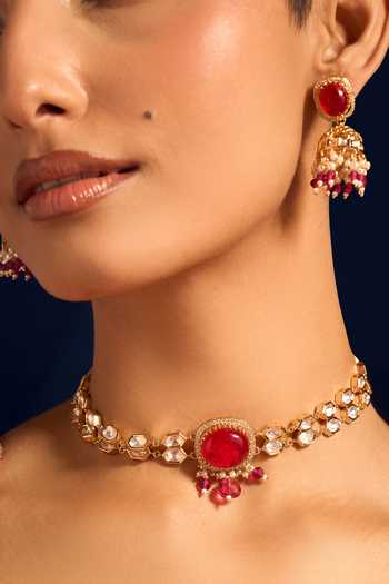 Buy_Nazaakat By Samara Singh_Red Zari Ruby Kundan Necklace And Earring Set 