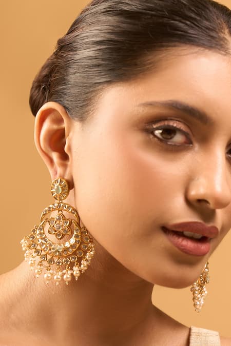 Nazaakat By Samara Singh_Gold Plated Mint Green Kundan Earrings _Online_at_Aza_Fashions