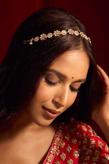 Buy_Nazaakat By Samara Singh_White Kundan Brass Mathapatti _Online_at_Aza_Fashions