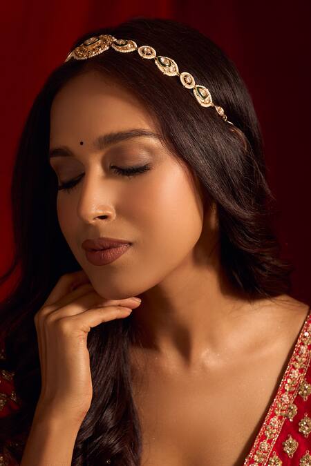 Nazaakat By Samara Singh_Green Kundan Brass Mathapatti _Online_at_Aza_Fashions