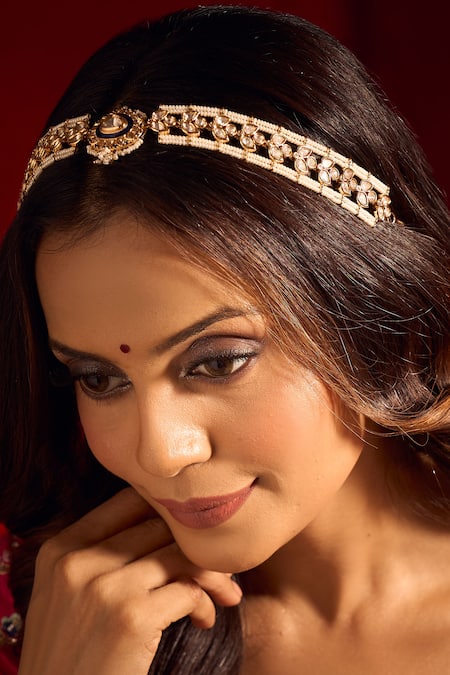 Buy_Nazaakat By Samara Singh_Blue Kundan Brass Mathapatti _Online_at_Aza_Fashions