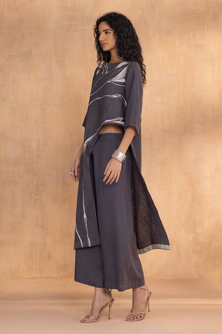 Shop_Kaveri_Charcoal Cotton Round Neck Grey Tunic And Pant Set _Online_at_Aza_Fashions