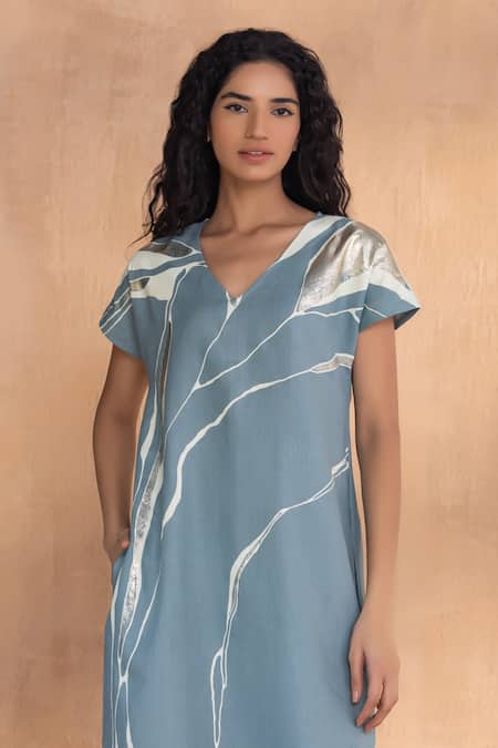 Shop_Kaveri_Blue Linen V-neck Quatum Theory Wave Dress _Online_at_Aza_Fashions