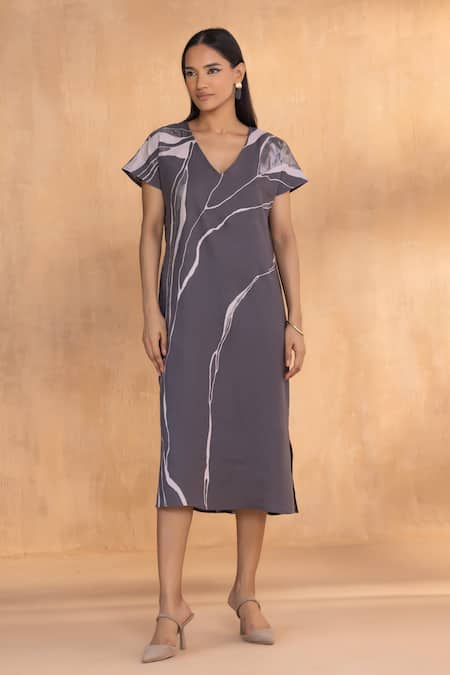 Kaveri Charcoal Linen V-neck Quatum Theory Wave Dress 