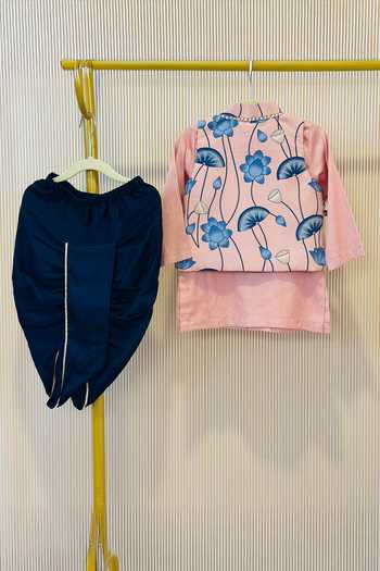 Rage Attire-Sweta Saria Peach Floral Kurta Set with Nehru Jacket 