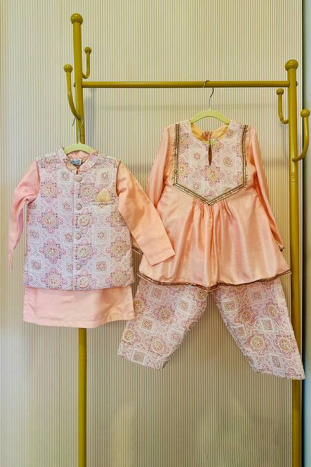 Buy_Rage Attire-Sweta Saria_Peach Embroidery Printed Kurta And Pant Set _Online_at_Aza_Fashions