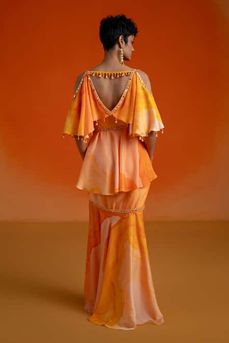 Shop Shashank Arya Orange Modal, Satin, Crepe Beads, Mirrors V-neck Ombre Floral Skirt And Kurti Set at Aza Fashions Shop_Shashank Arya_Orange Modal, Satin, Crepe Beads, Mirrors V-neck Ombre Floral Skirt And Kurti Set _at_Aza_Fashions