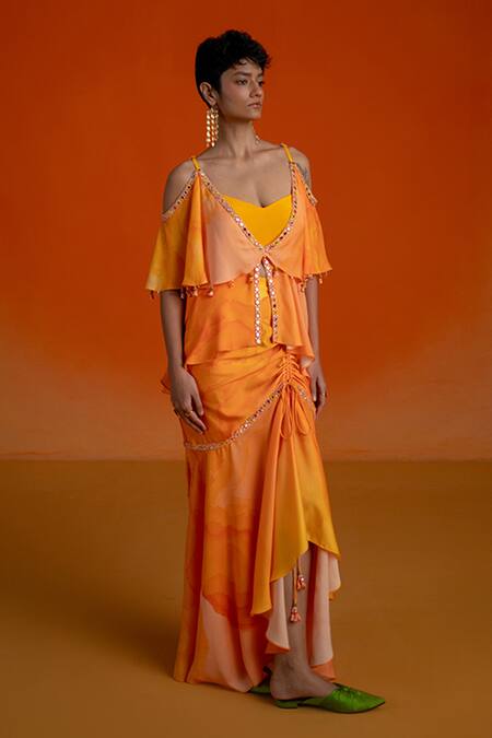 Shop Shashank Arya Orange Modal, Satin, Crepe Beads, Mirrors V-neck Ombre Floral Skirt And Kurti Set Online at Aza Fashions Shop_Shashank Arya_Orange Modal, Satin, Crepe Beads, Mirrors V-neck Ombre Floral Skirt And Kurti Set _Online_at_Aza_Fashions