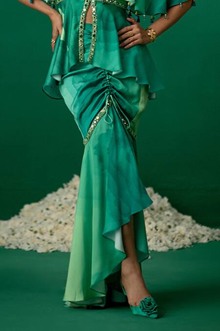 Buy Shashank Arya Green Modal, Satin, Crepe Crystals, Pearls V-neck Block Print Skirt And Kurti Set Online at Aza Fashions Buy_Shashank Arya_Green Modal, Satin, Crepe Crystals, Pearls V-neck Block Print Skirt And Kurti Set _Online_at_Aza_Fashions