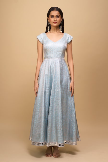 Samyukta Singhania_Blue Brocade V-neck Ice-blue Anarkali Dress _Online_at_Aza_Fashions