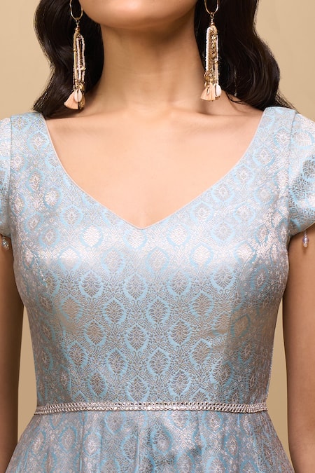 Samyukta Singhania_Blue Brocade V-neck Ice-blue Anarkali Dress _at_Aza_Fashions