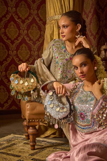 Forever Noor Black Mirrors Seher Boat Bag Online at Aza Fashions Forever Noor_Black Mirrors Seher Boat Bag _Online_at_Aza_Fashions