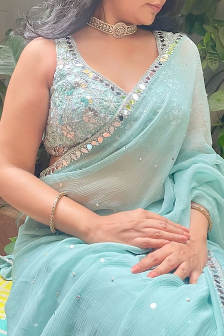 Aaryaa By Kashveen Kohli Sky Blue Embroidery Plunge Neck Hand Saree Set Online at Aza Fashions Aaryaa By Kashveen Kohli_Sky Blue Embroidery Plunge Neck Hand Saree Set _Online_at_Aza_Fashions