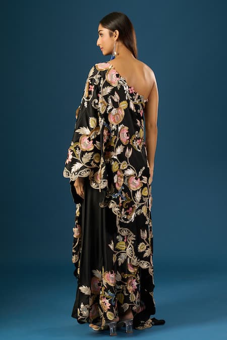 Anamika Khanna Black Embroidered Skirt Set 