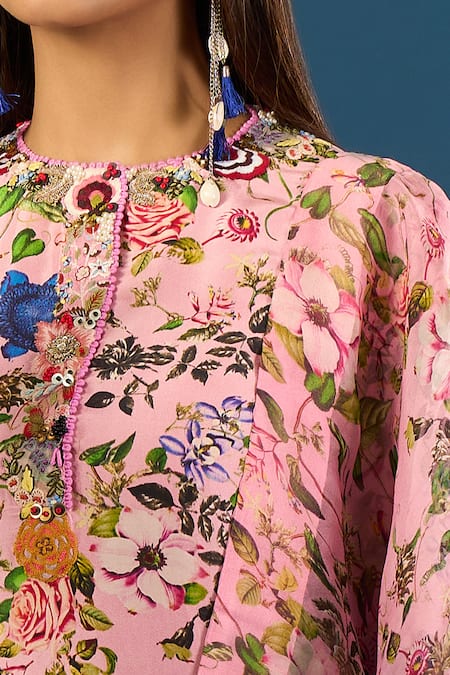 Buy Anamika Khanna Pink Embroidery Round Neck Floral Print Kurta Set Buy_Anamika Khanna_Pink Embroidery Round Neck Floral Print Kurta Set