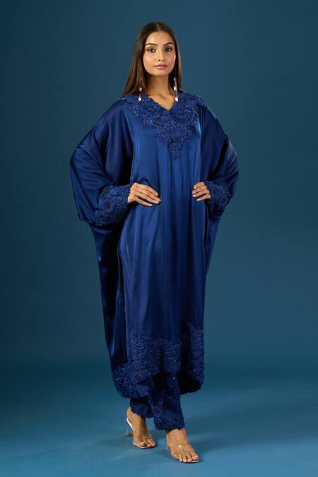 Anamika Khanna_Blue Embroidery V-neck Indigo Tunic Set _at_Aza_Fashions