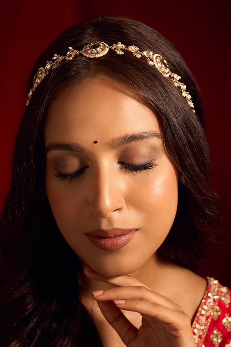 Buy_Nazaakat By Samara Singh_Green Kundan Brass Mathapatti _Online_at_Aza_Fashions