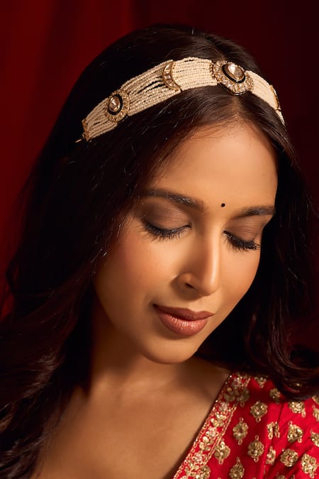 Nazaakat By Samara Singh Kundan Green Brass Mathapatti 