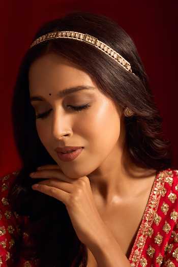 Nazaakat By Samara Singh_Green Kundan Brass Mathapatti _at_Aza_Fashions