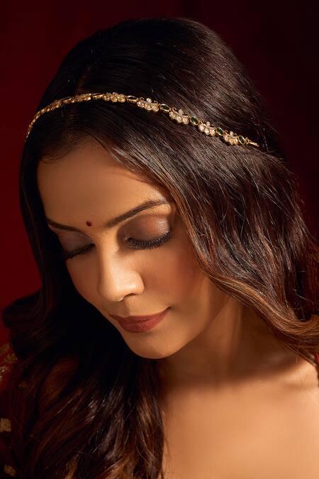 Nazaakat By Samara Singh_Green Kundan Brass Mathapatti _Online_at_Aza_Fashions