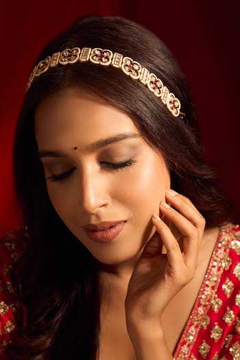 Nazaakat By Samara Singh Pink Ruby Kundan Mathapatti Online at Aza Fashions Nazaakat By Samara Singh_Pink Ruby Kundan Mathapatti _Online_at_Aza_Fashions