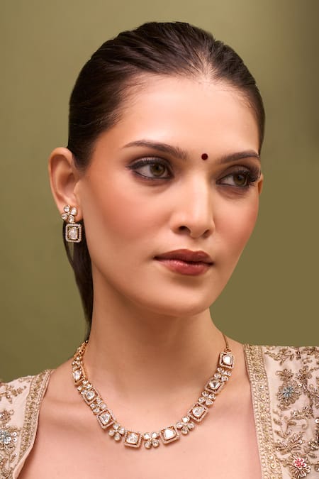 Nazaakat By Samara Singh_White Zari Kundan Brass Necklace And Earring Set _at_Aza_Fashions