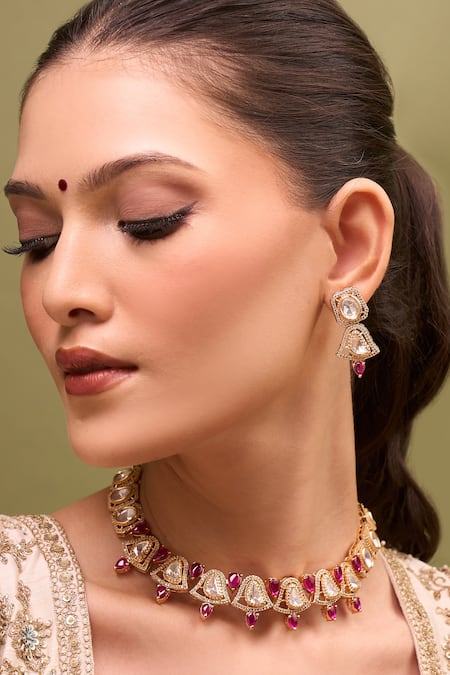Shop Nazaakat By Samara Singh Pink Zari Kundan Ruby Necklace And Earrings Set Shop_Nazaakat By Samara Singh_Pink Zari Kundan Ruby Necklace And Earrings Set