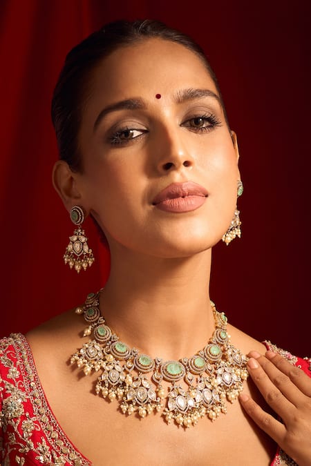 Nazaakat By Samara Singh Mint Green Kundan Necklace & Earrings Set 