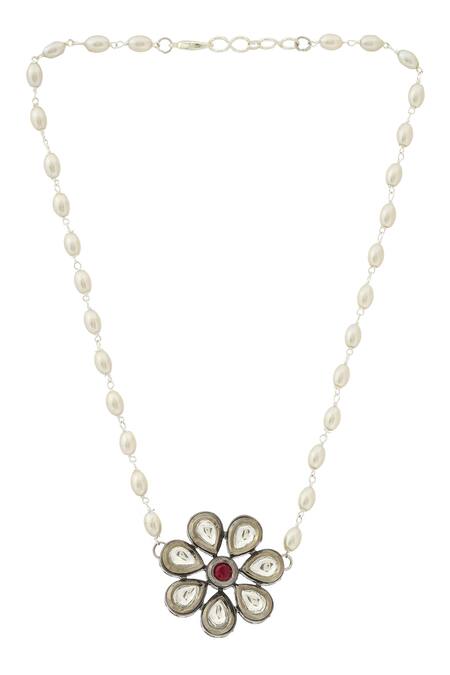 Ruby Raang_Silver Plated Flower Kundan Necklace _Online_at_Aza_Fashions