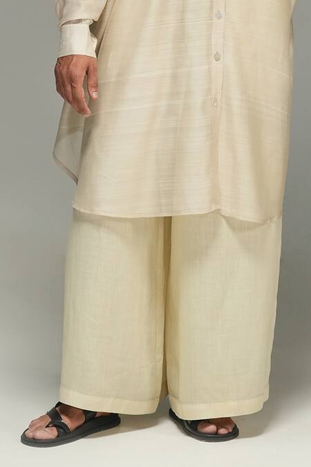 Buy Urvashi Kaur White Cotton, Linen Sirius Pant Online at Aza Fashions Buy_Urvashi Kaur_White Cotton, Linen Sirius Pant _Online_at_Aza_Fashions