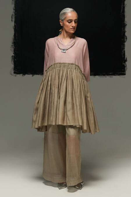 Urvashi Kaur Gray Cotton Flint Pant at Aza Fashions Urvashi Kaur_Gray Cotton Flint Pant _at_Aza_Fashions