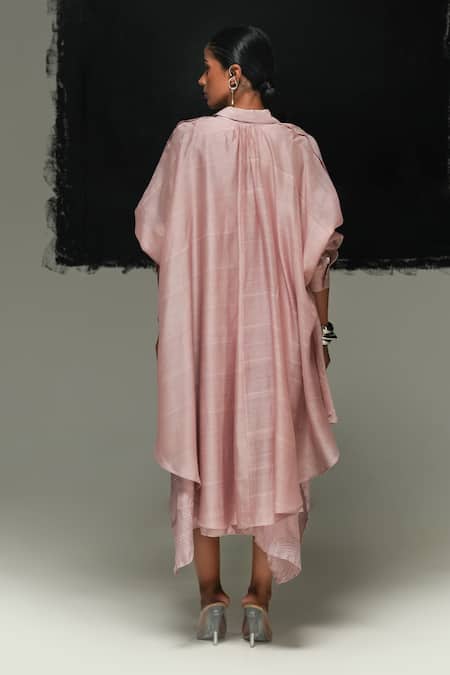 Shop Urvashi Kaur Pink Chanderi Silk Collared Handloom Ava Shirt at Aza Fashions Shop_Urvashi Kaur_Pink Chanderi Silk Collared Handloom Ava Shirt _at_Aza_Fashions